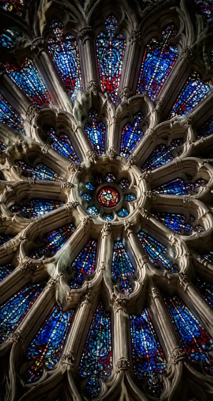 Détail de la rosace de la cathédrale Sainte-Croix d'Orléans